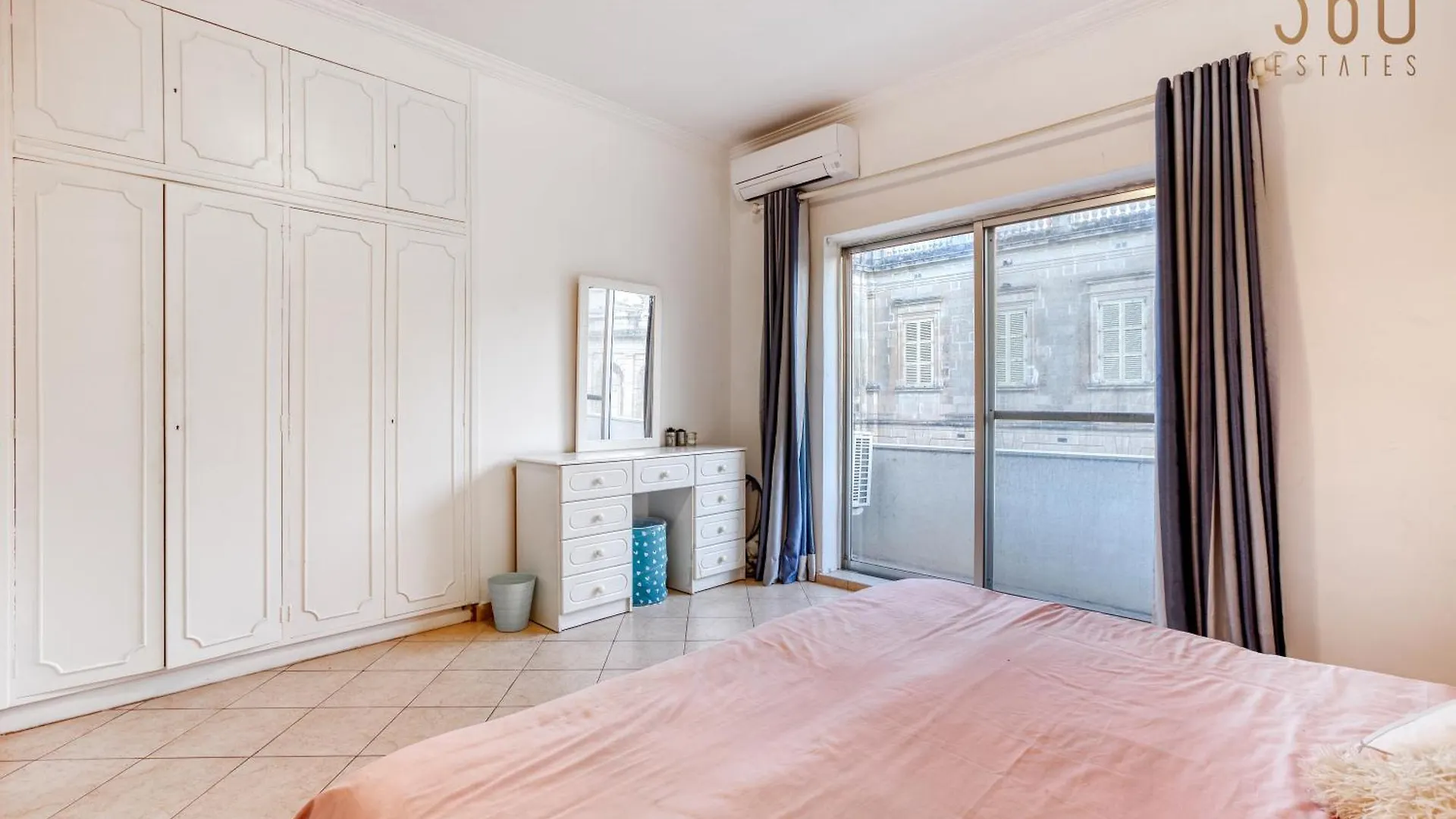 Apartment Stylish & Cosy 2Br Apt In The Heart Of St' Julians By 360 Estates Saint Julian's