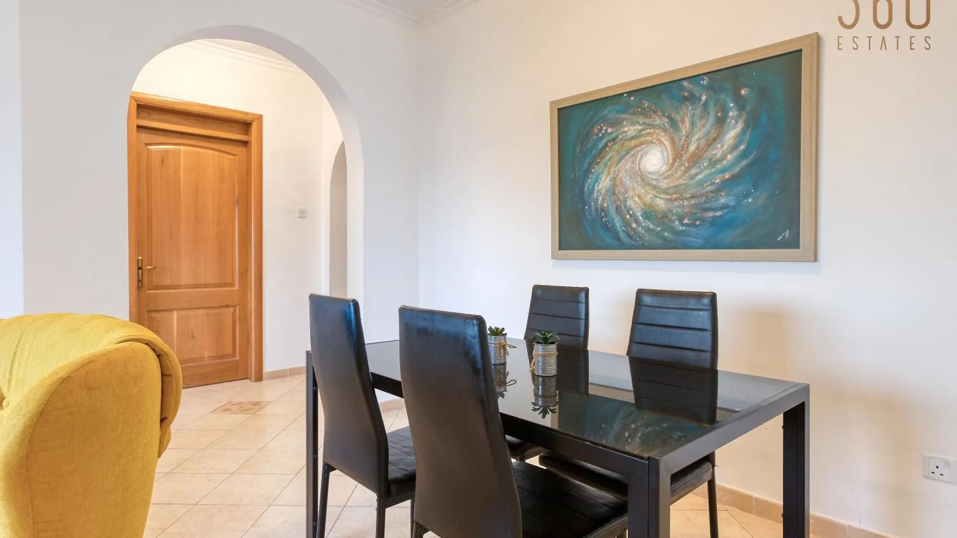 Apartment Stylish & Cosy 2Br Apt In The Heart Of St' Julians By 360 Estates Saint Julian's
